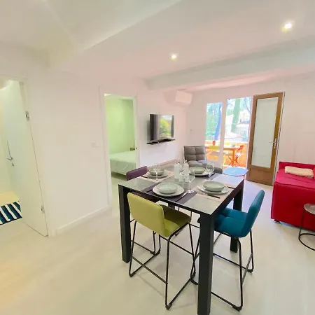 Appartement Superbe T2 A 2 Min De La